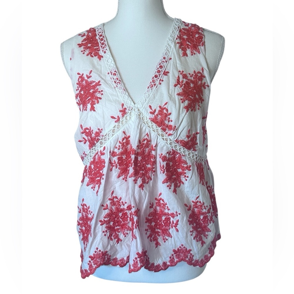 NWT V-neck blouse from the brand Mi Ami, which is frequently sold at Francesca's